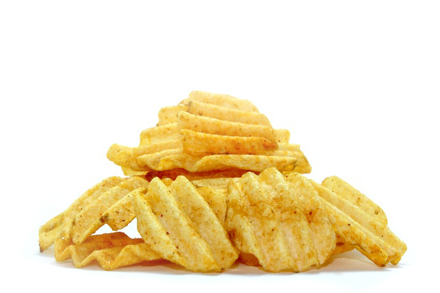 The common culprits behind bloating are fried foods, greasy foods, chips, and vegetable oils.